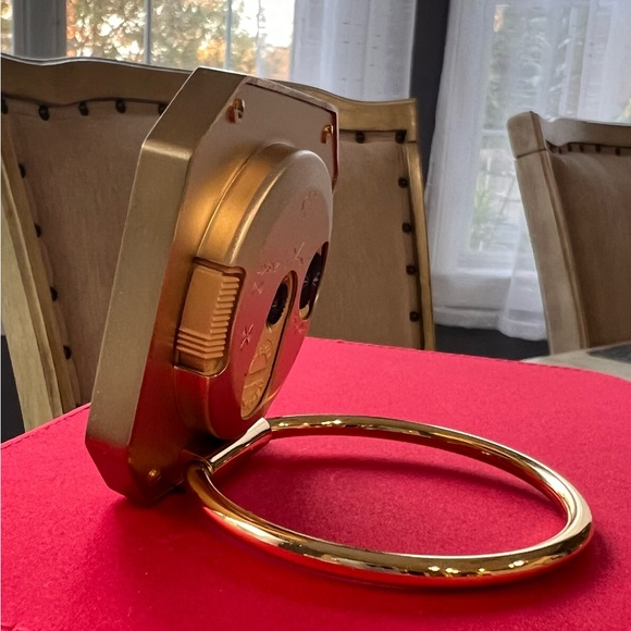 VINTAGE TRAVEL ALARM CLOCK Circa 1980 - Picture 6 of 8